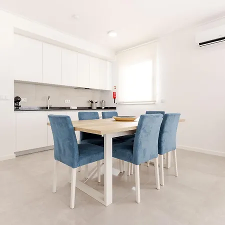 Vale Nature - By Sch - H