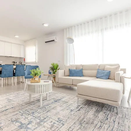 Vale Nature - By Sch - H Lägenhet