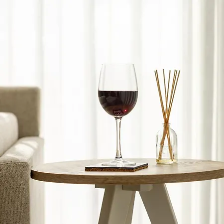 Vale Nature - By Sch - H